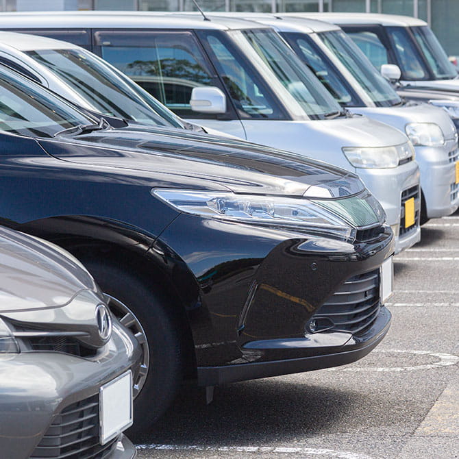 駐車場 (1泊1,800円)